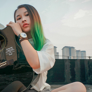 小屁孩玩弄人妻系列
